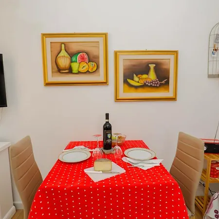 Affitti Brevi Toscana - In Centro A Apartment *